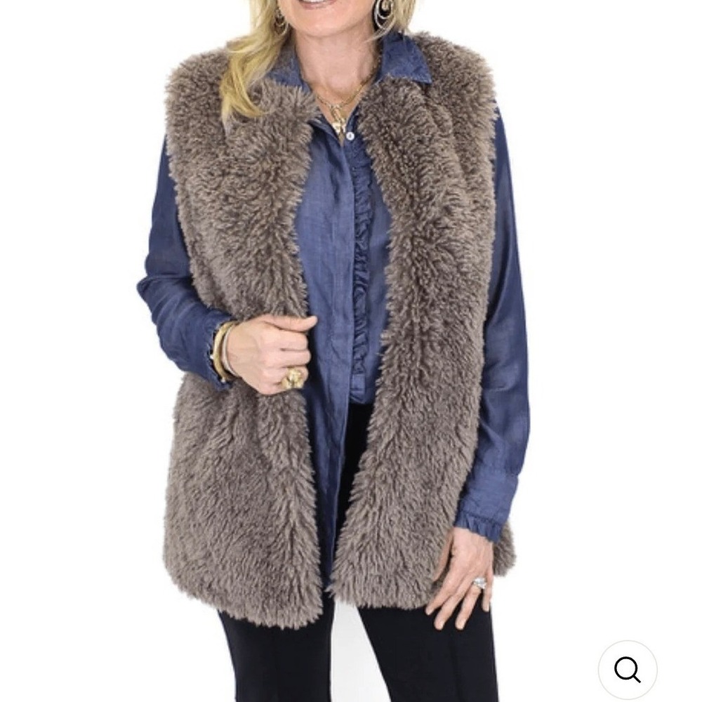 Charlie B Faux Fur Shaggy Vest Taupe Brown Open Front Sleeveless Jacket M